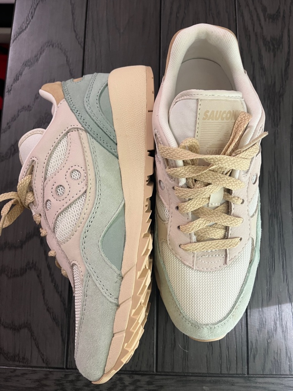 Saucony Women's Sneakers Shadow 6000